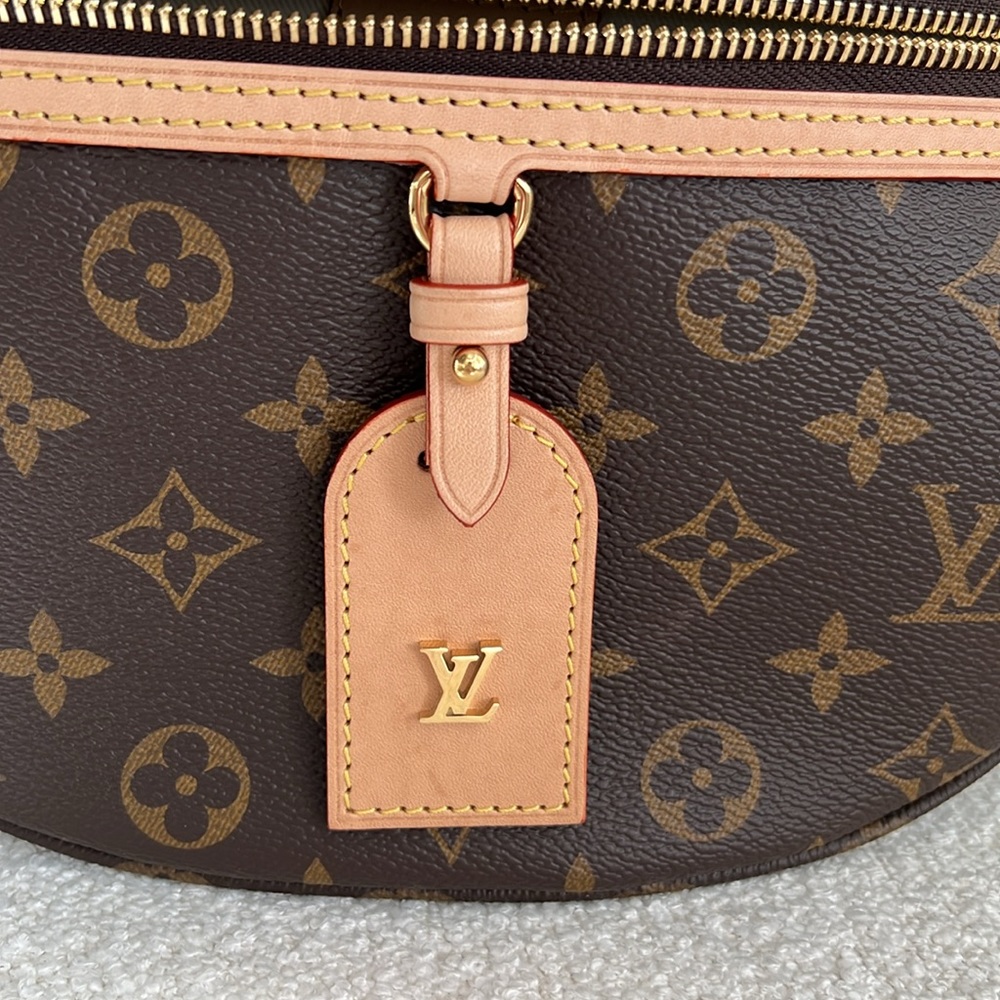 ❌SOLD❌LV High Rise Bumbag Full Set - Picture 7 of 8